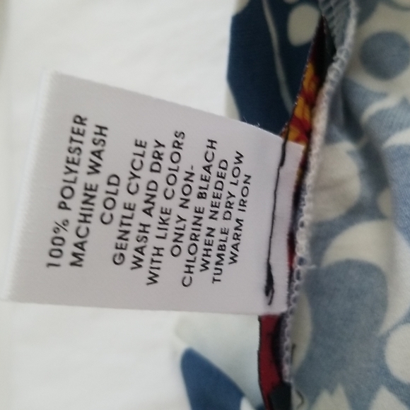 Wrap Around Floral Dress - Picture 16 of 16